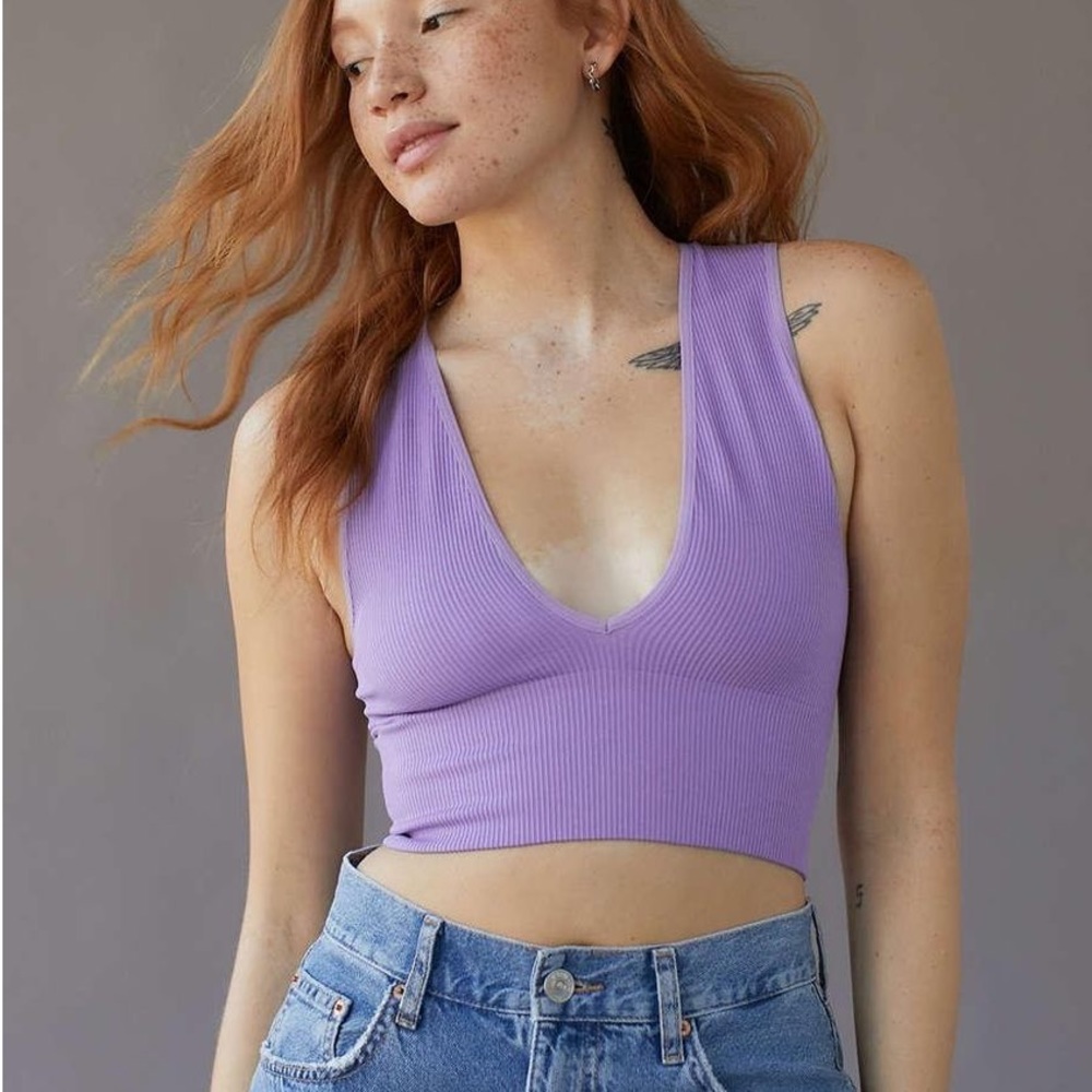 Urban Outfitters Out From Under Hailey Seamless Plunge Bra Top